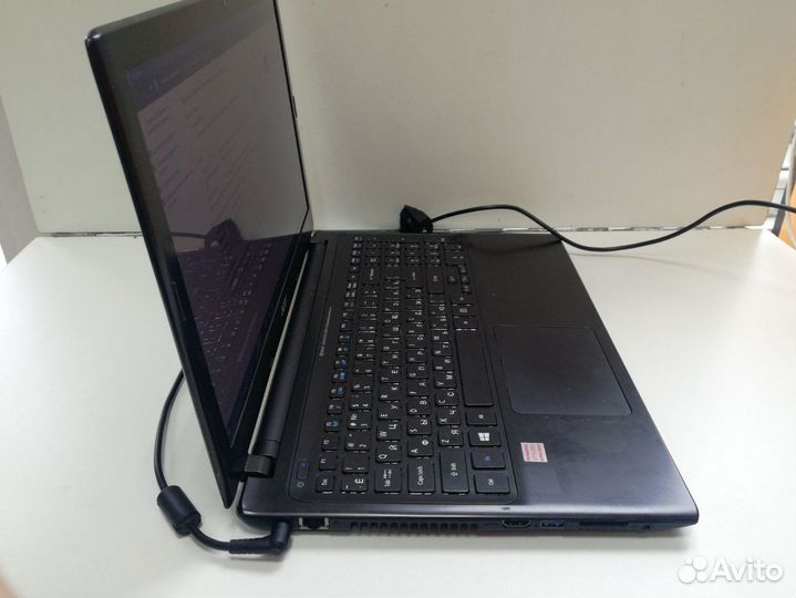 Ноутбук Acer. Aspire V5-551