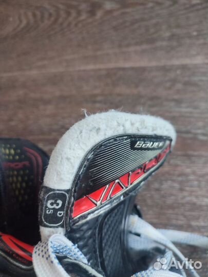 Хоккейные коньки bauer vapor 2x