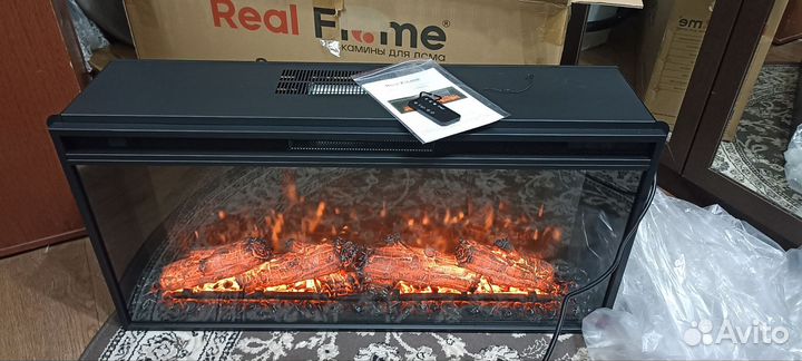 Электрокамин с эффектом пламени