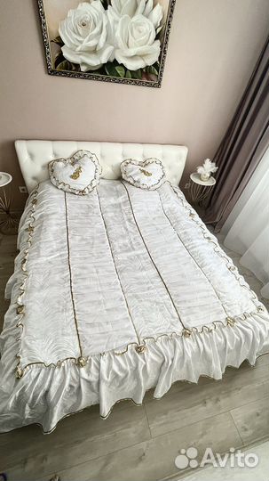 Комплект: покрывало/подушки/шторы/ламбрекен