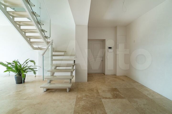 5-к. квартира, 187 м², 9/10 эт.