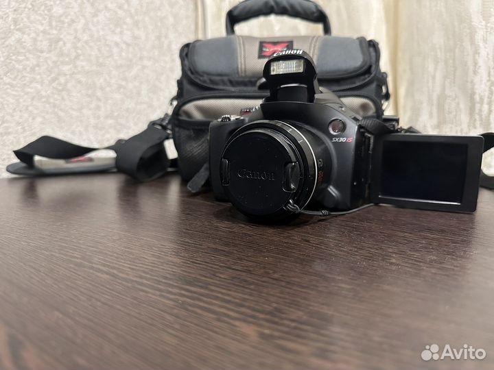 Фотоаппарат Canon PC1560