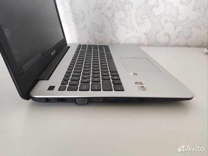 Топовый 4-х ядерный ноутбук Asus X555DG на SSD