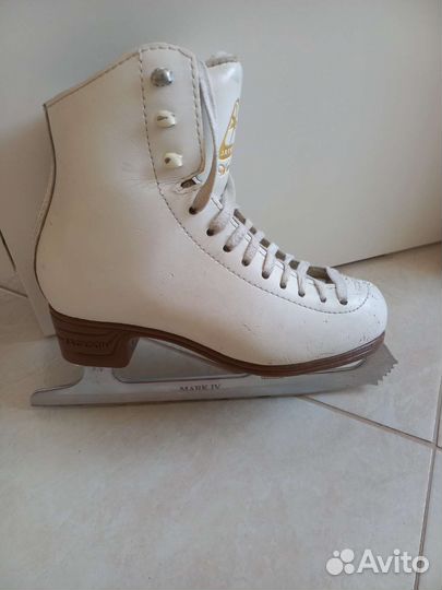 Коньки фигурные профессиональные Jackson Artiste