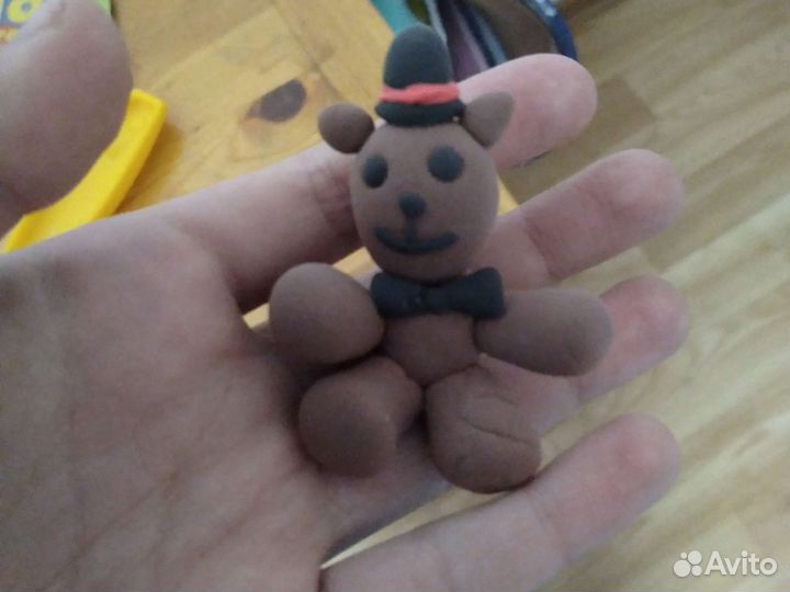 Поделка из пластилина