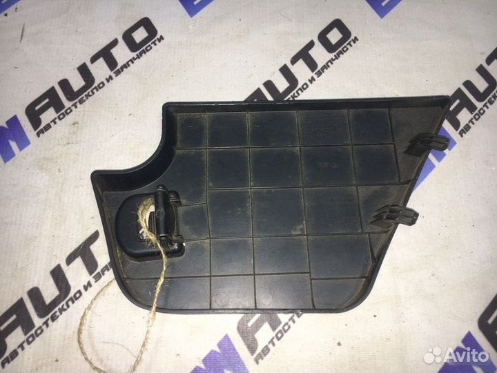 Крышка обшивки багажника левая Киа Спортейдж 3