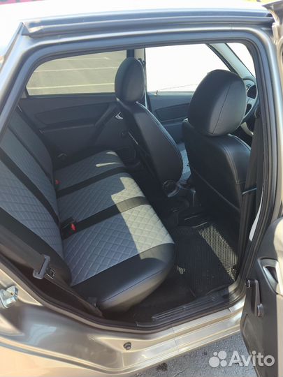 Аренда автомобилей под такси на газу