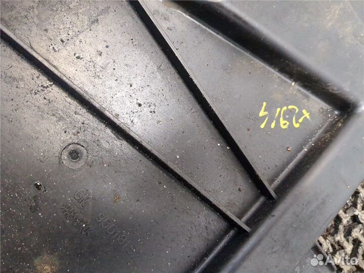 Вентилятор радиатора Chevrolet Aveo (T300) 2011, 2