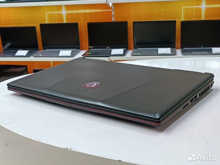 Игровой MSI 15.6''IPS Core i7 8Th 16Gb GTX 1060 6G