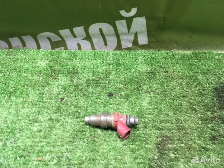 Форсунка топливная Toyota Vista SV40 4S-FE