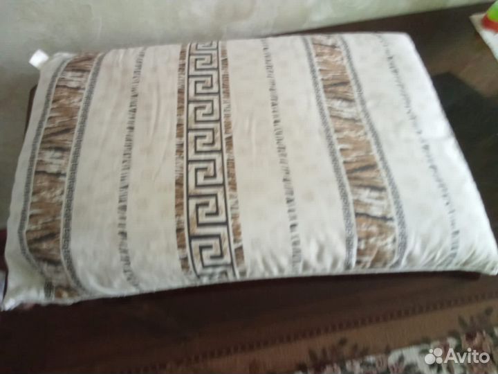 Подушка из гречки с наволочкой на молнии