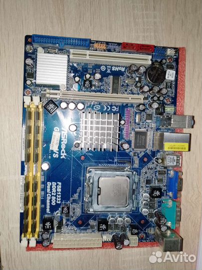 Материнская плата с процессором