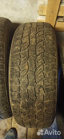 Apollo Hawkz A/T 265/70 R17