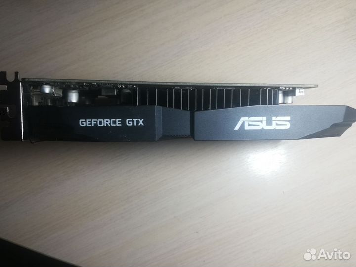 Видеокарта GTX 1050 2gb