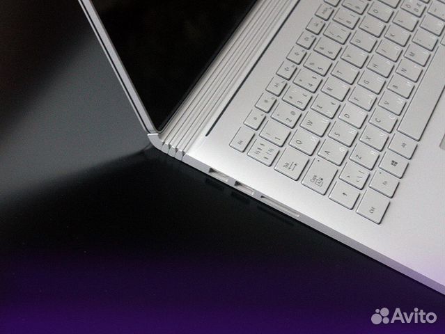 MS Surface Book 2 i7 8650U/NVidia нов сост. и акб объявление продам
