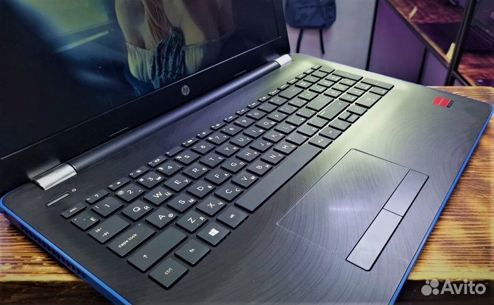 Ноутбук HP / SSD / FullHD / 6 gb