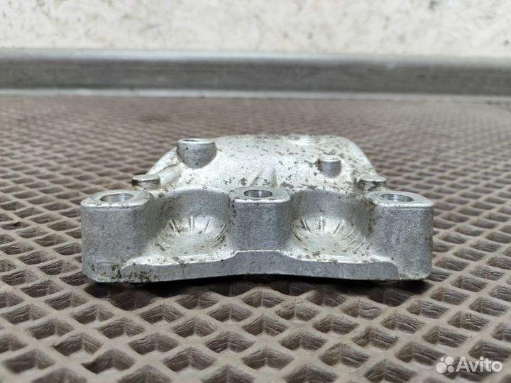 Кронштейн двигателя правый Volkswagen Polo Sed Rus