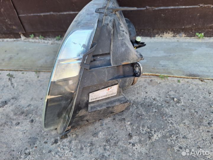 Фара правая renault duster