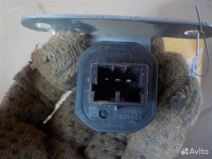 Датчик ускорения Renault Duster K4MA606 2012