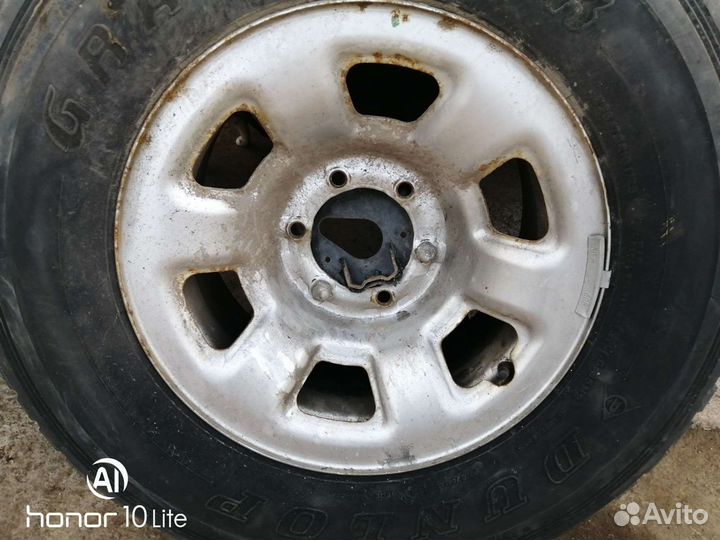 Nissan Patrol y61 запасное колесо R16