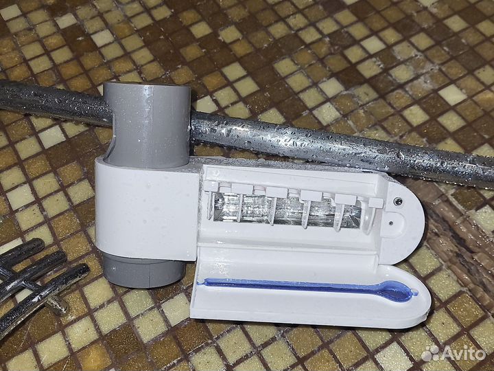 Стойка с тропическим душем и т.д