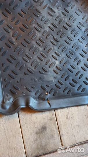 Коврики nissan tiida