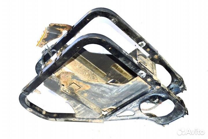 Кронштейн противооткатной упоры renault trucks Pre