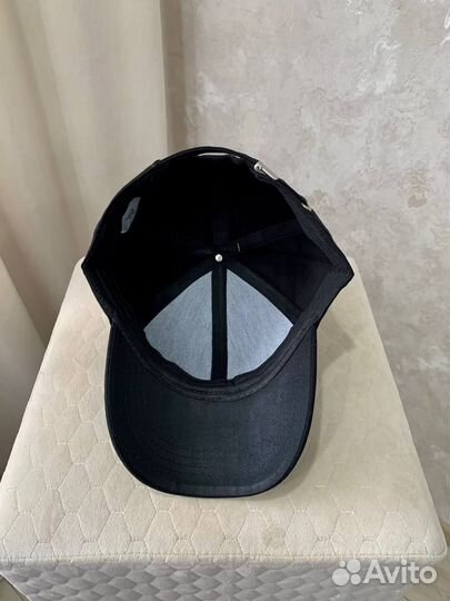 Кепка унисекс черная