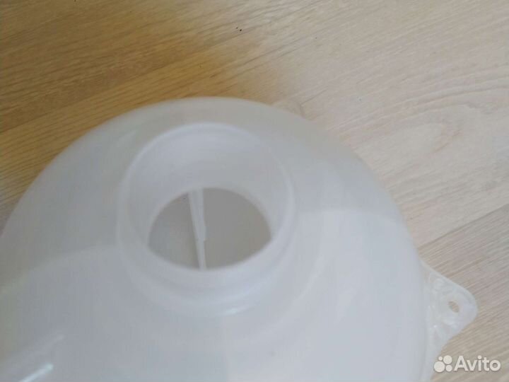 Расширительный бачок Лада Веста