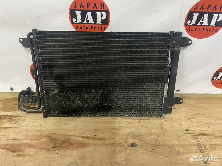 Радиатор кондиционера Audi TT 8J
