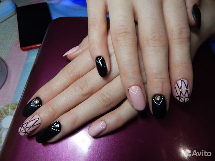 Маникюр/Наращивание/Педикюр/Экспрес-педикюр/Брови