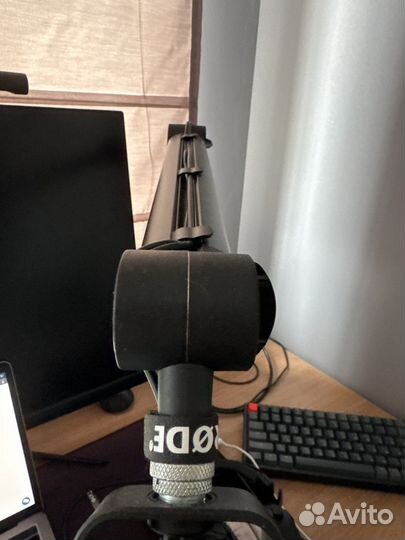 Пантограф для микрофона Ridberg