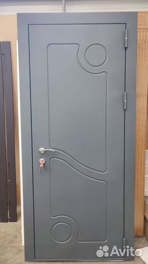 Дверь металлическая