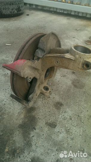 Поворотный кулак VW Polo поло седан