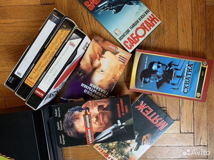 Видеомагнитофон Orson + видеокассеты