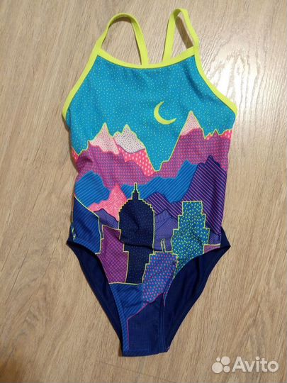 Новый купальник для девочки Funkita