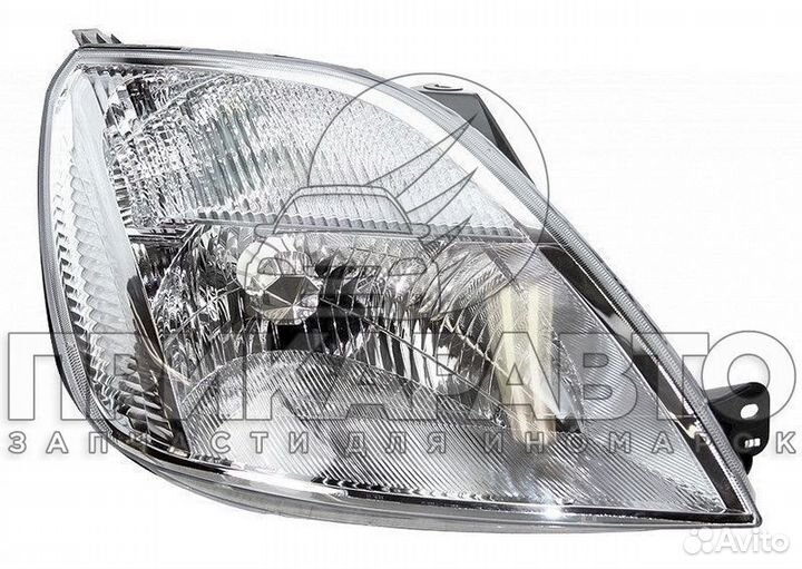 Фара правая Ford fiesta 02-08