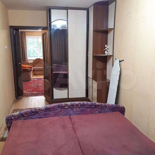 2-к. квартира, 42 м², 3/5 эт.