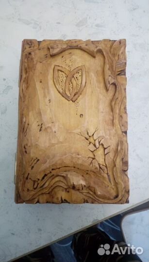 Шкатулка деревянная