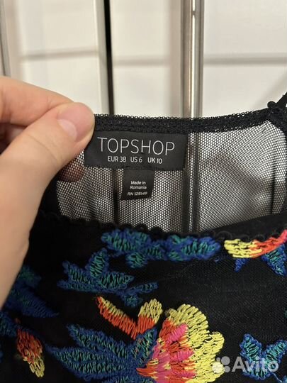 Платье Topshop мини с вышивкой (38 р-р)