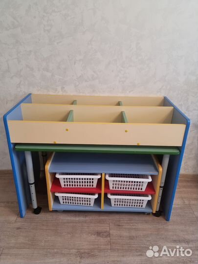 Модуль для игрушек и книг