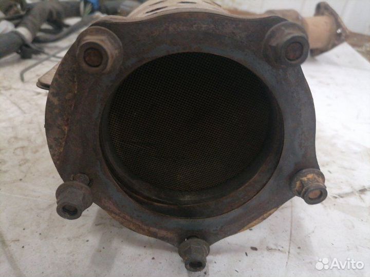 Приемная труба с катализатором Kia Sportage grand