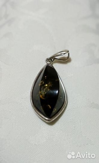 Янтарь натуральный в серебре