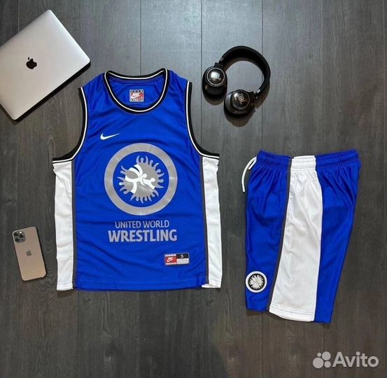 Баскетбольные комплекты