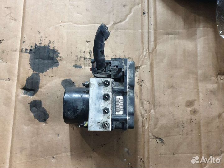 Блок ABS 6Q0614117S skoda fabia II