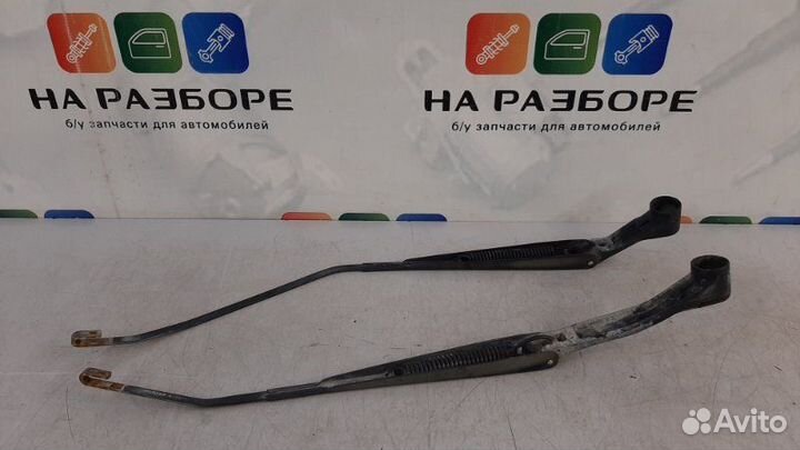 Щетка стеклоочистителя передняя Mitsubishi Lancer