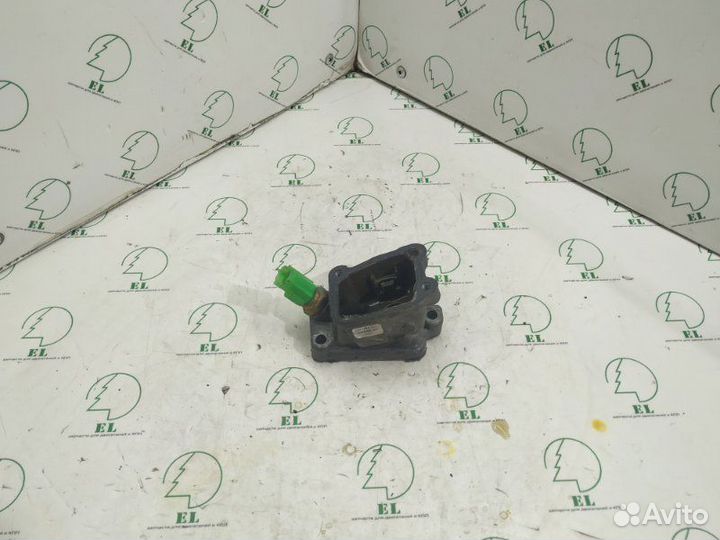 Корпус термостата Volvo B5254T2