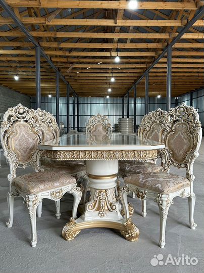 Стол и стулья от производителя. В наличии