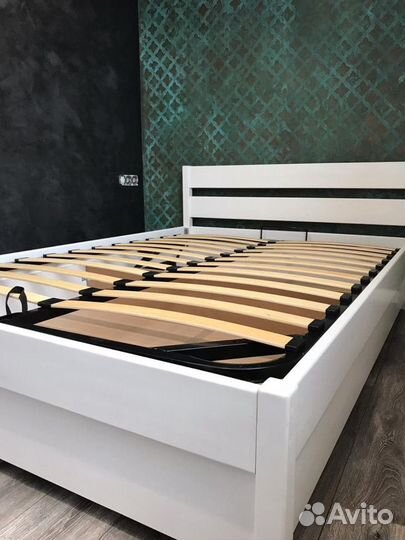 Мебель из массива дерева: кровати, тумбы, столы