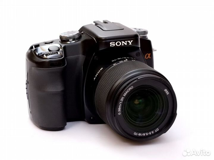 Зеркальный фотоаппарат sony A100